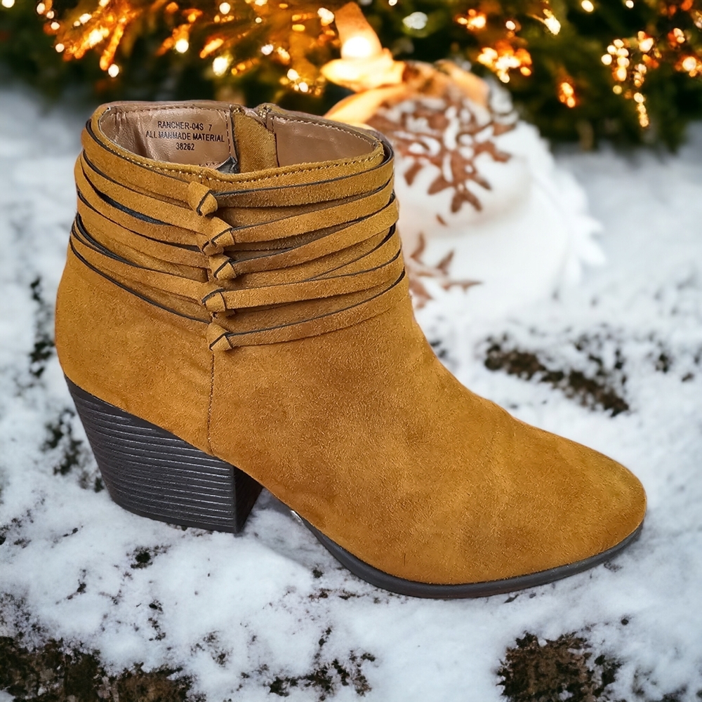 Bamboo Rancher Ankle Boots